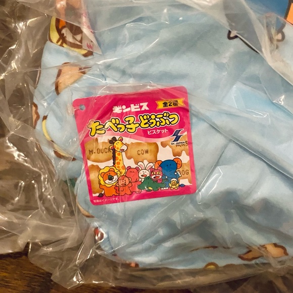 Tabekko Animal Crackers Elephant cushion from Japan - Picture 3 of 4